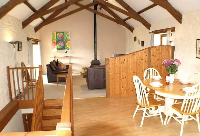Polean Farm Cottages