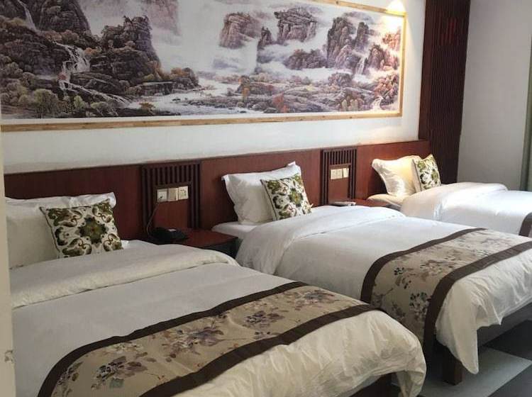 Qijiayi Theme Hostel