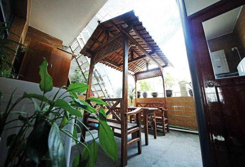 Yueting Ecological Inn