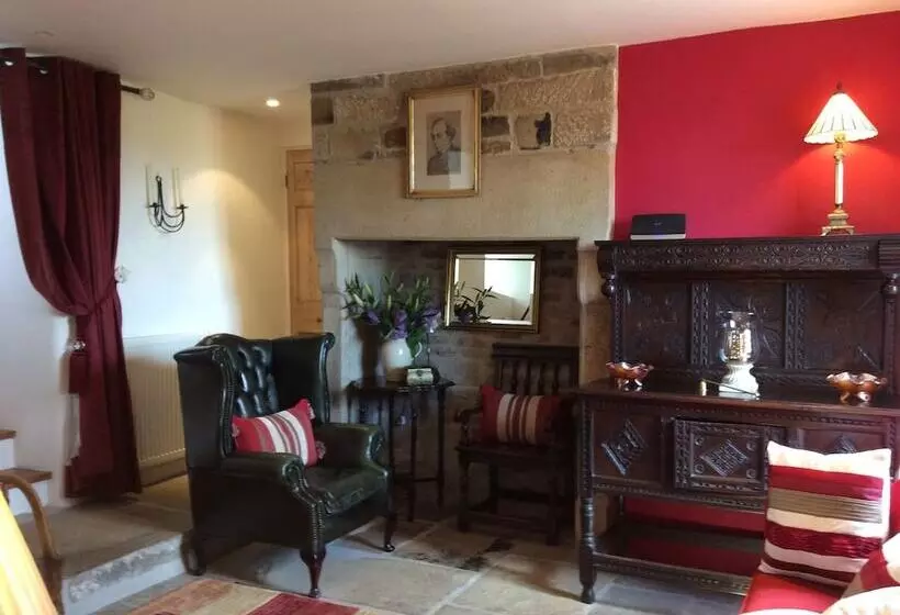 Aamiaismajoitus (B&B) Bretton Cottage