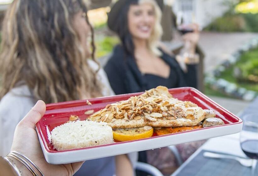 住宿加早餐  Elk Cove Inn & Spa