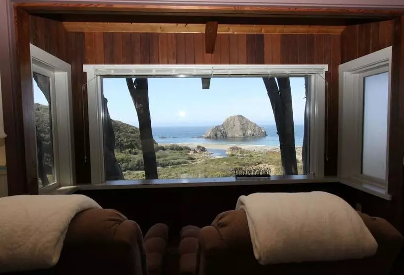 Aamiaismajoitus (B&B) Elk Cove Inn & Spa