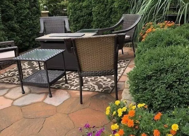 Aamiaismajoitus (B&B) Weller Haus Bed, Breakfast & Event Center