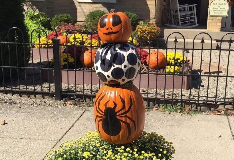 ベッドアンドブレックファースト Weller Haus Bed, Breakfast & Event Center