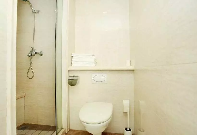 Dalian Xinghai Ingres Garden Apartment