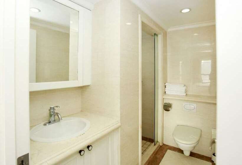 Dalian Xinghai Ingres Garden Apartment