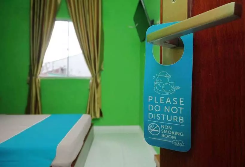 ホテル Airy Syariah Medan Kota Puri 12