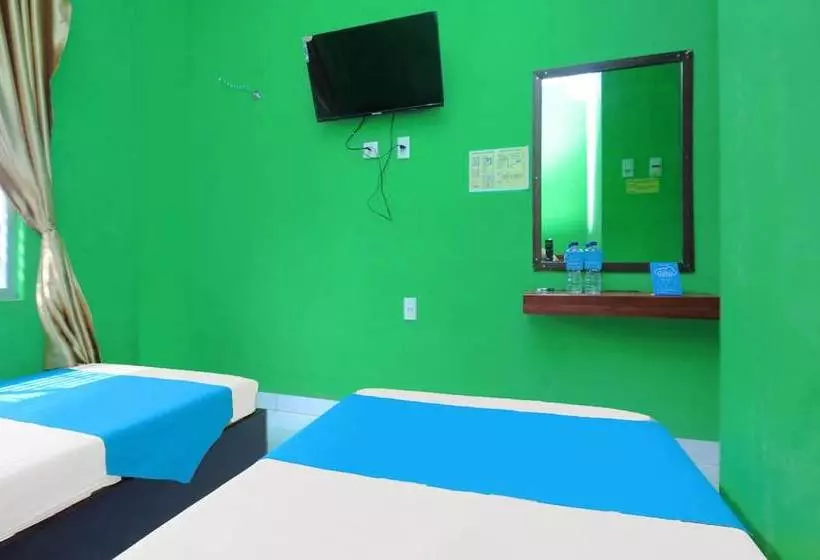 ホテル Airy Syariah Medan Kota Puri 12