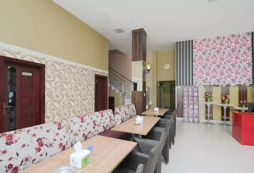 ホテル Airy Syariah Medan Kota Puri 12