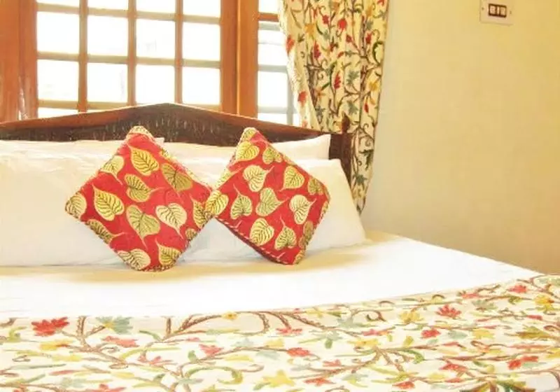 ホテル Basera Residency