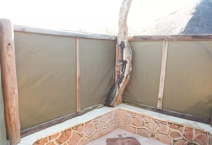 ホテル Kwalata Game Lodge