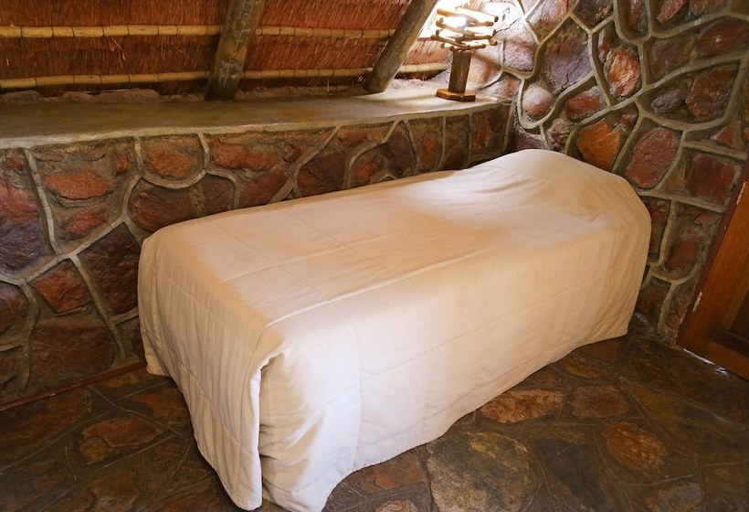 ホテル Kwalata Game Lodge