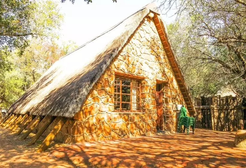 ホテル Kwalata Game Lodge
