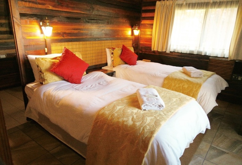 ホテル Kwalata Game Lodge