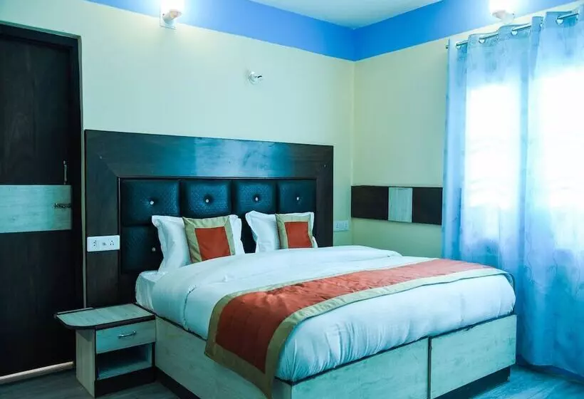 Hotelli The Host By Oyo Rooms
