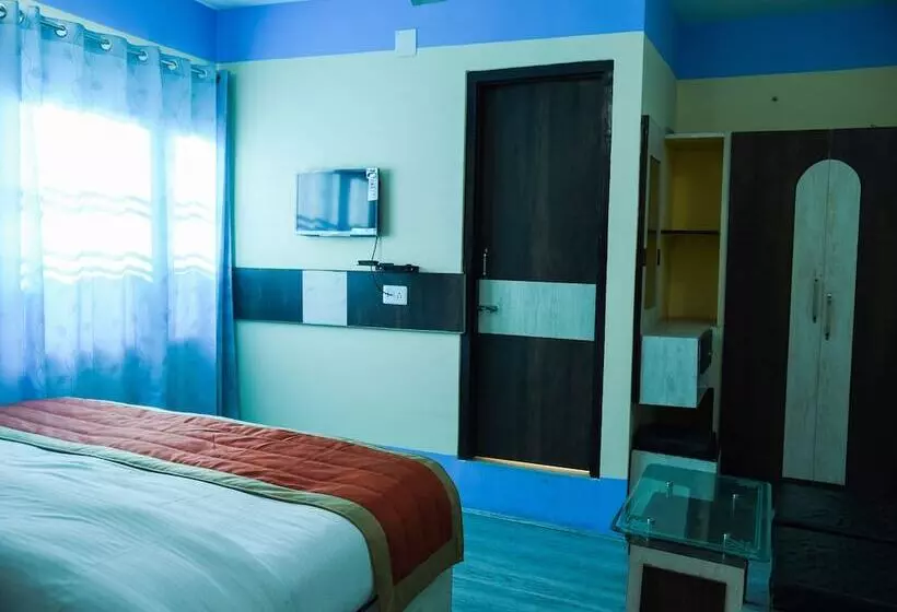 Hotelli The Host By Oyo Rooms