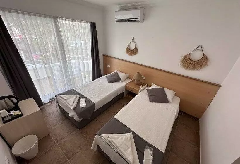 Mimosa Pension