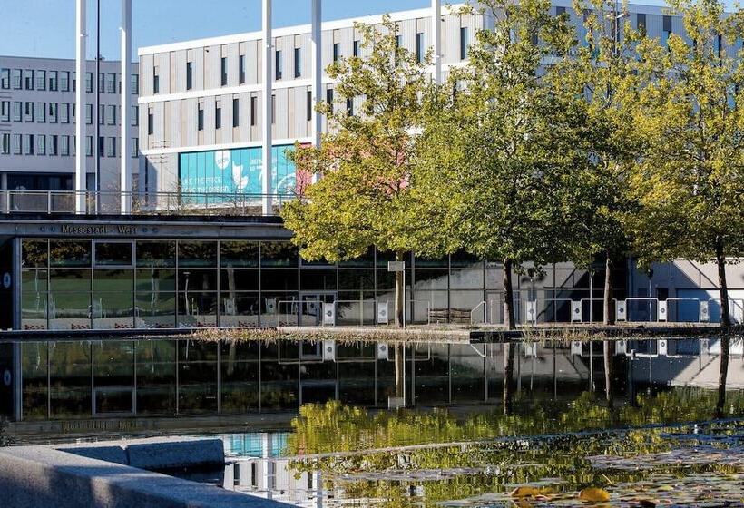 Motel One Munich   Messe