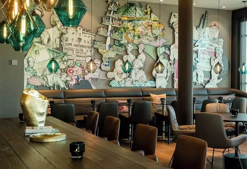 Motel One Munich   Messe
