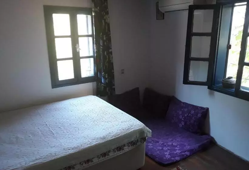 ペンション şirince Doğadaki Evler