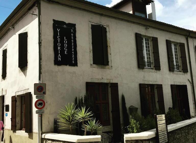 بنسيون Victorian Lodge