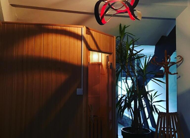 بنسيون Victorian Lodge