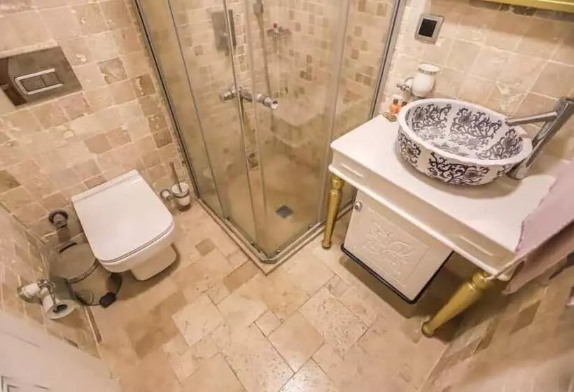 Amour Alacati Butik Otel