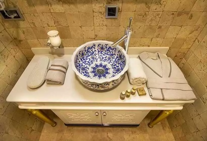 Amour Alacati Butik Otel