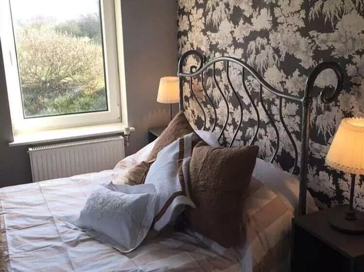 Dunruadh Cottage