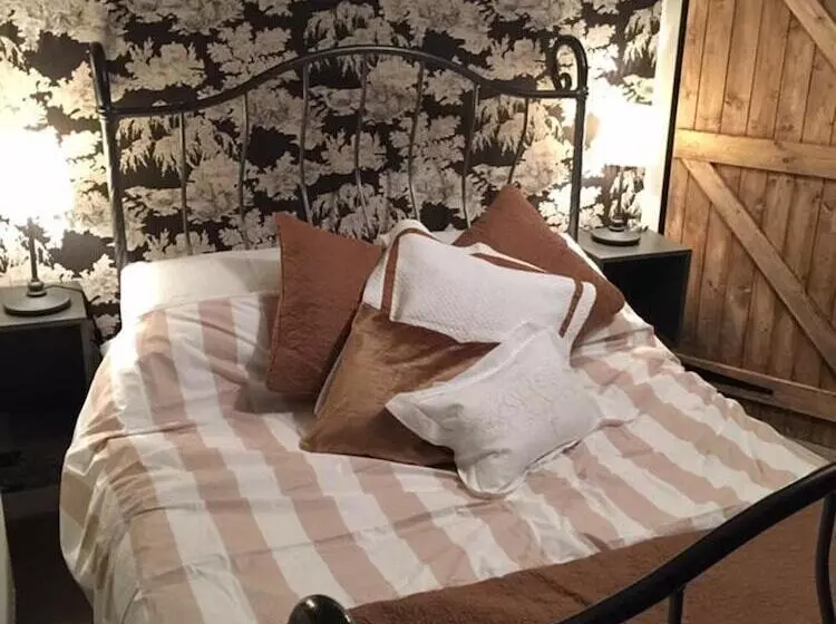 Dunruadh Cottage