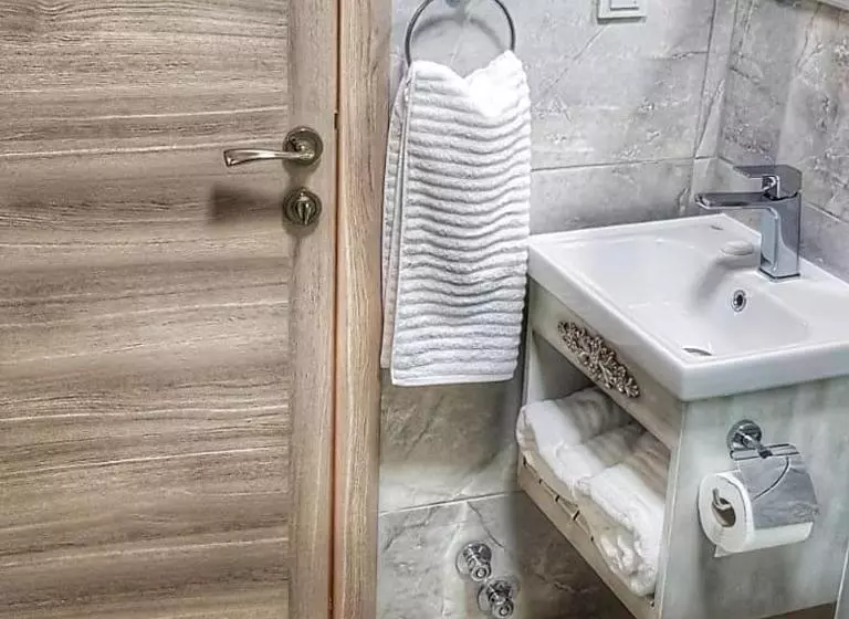 Ege Otel