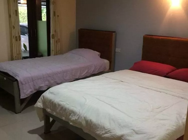 هتل Amazon Villas