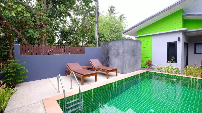 Hotelli Panisara Pool Villa Samui