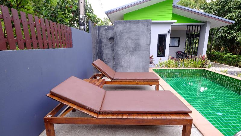 בית מלון כפרי Panisara Pool Villa Samui