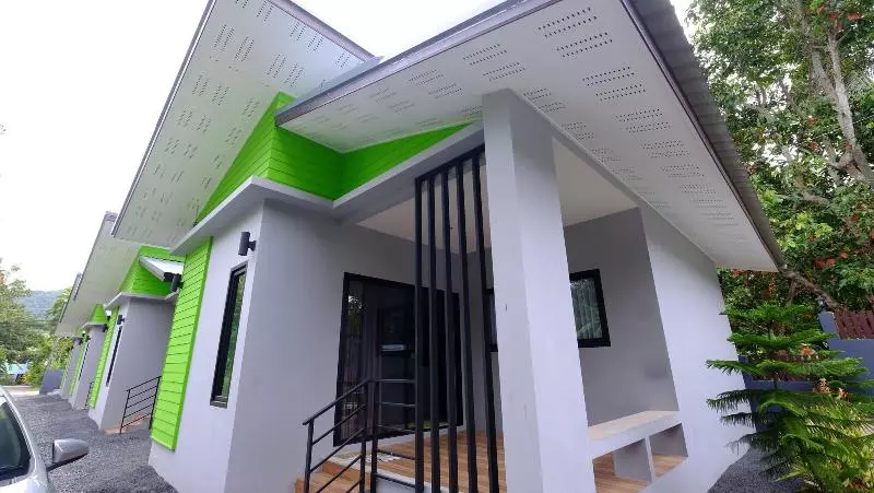 Hotelli Panisara Pool Villa Samui