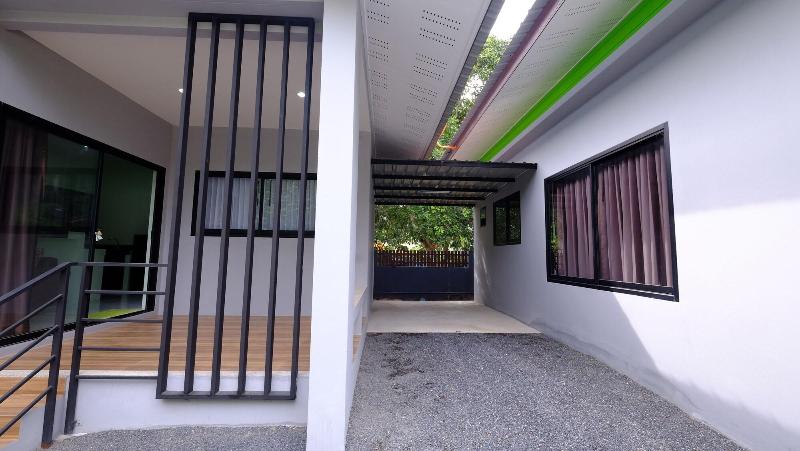 Hotelli Panisara Pool Villa Samui