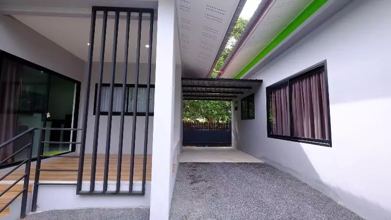 Hotelli Panisara Pool Villa Samui