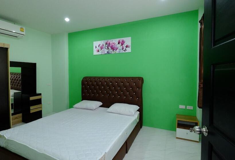 בית מלון כפרי Panisara Pool Villa Samui