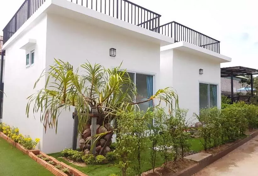 Hotelli Phannarai House