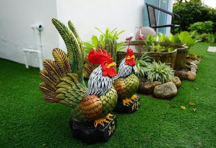 Hotelli Phannarai House