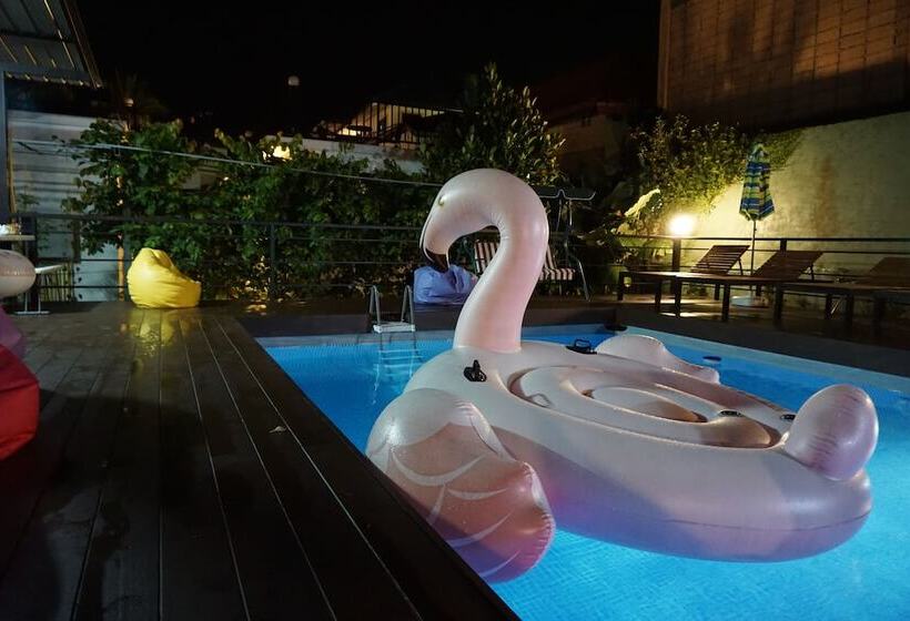 فندق Phannarai House