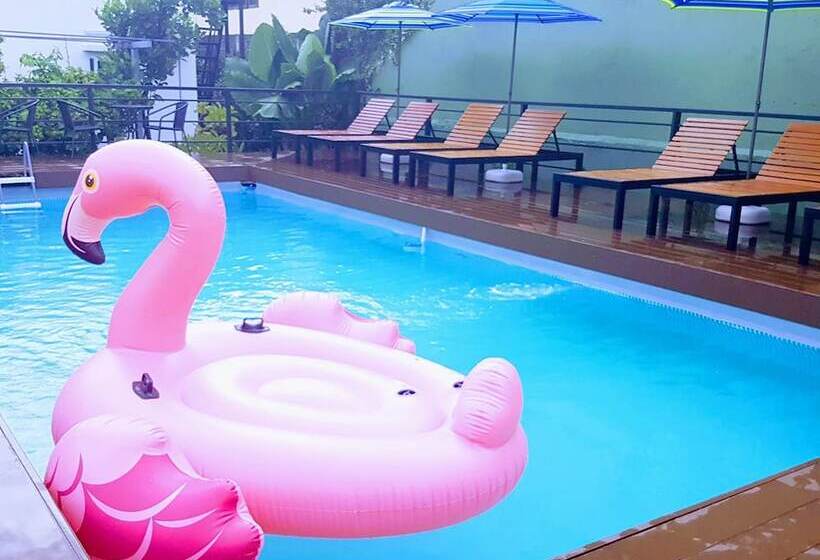 فندق Phannarai House