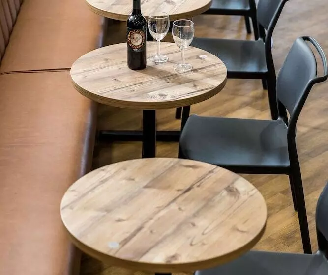 Hotelli Tencreek Holiday Park