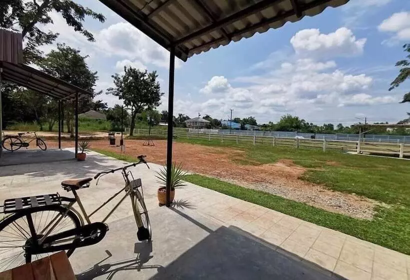 ペンション Bannraiphontawan