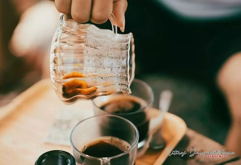 ペンション Bannraiphontawan