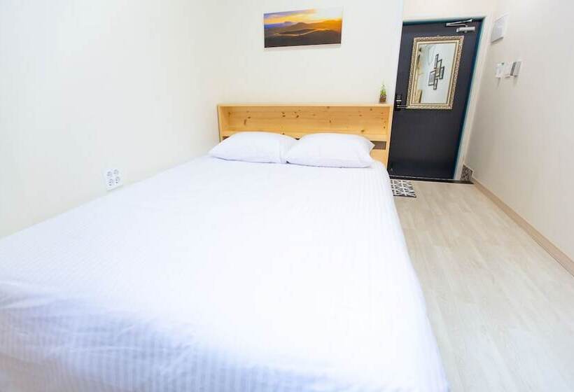 Pensione Gagopang Jeju