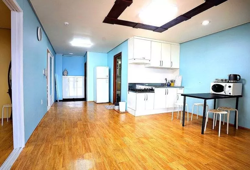 ペンション Jeju Beach House