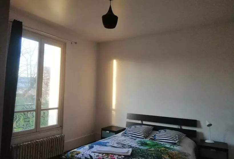 Pension  La Meuliere De Sannois