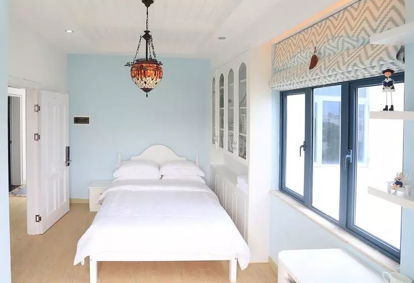پانسیون The Yard Guesthouse