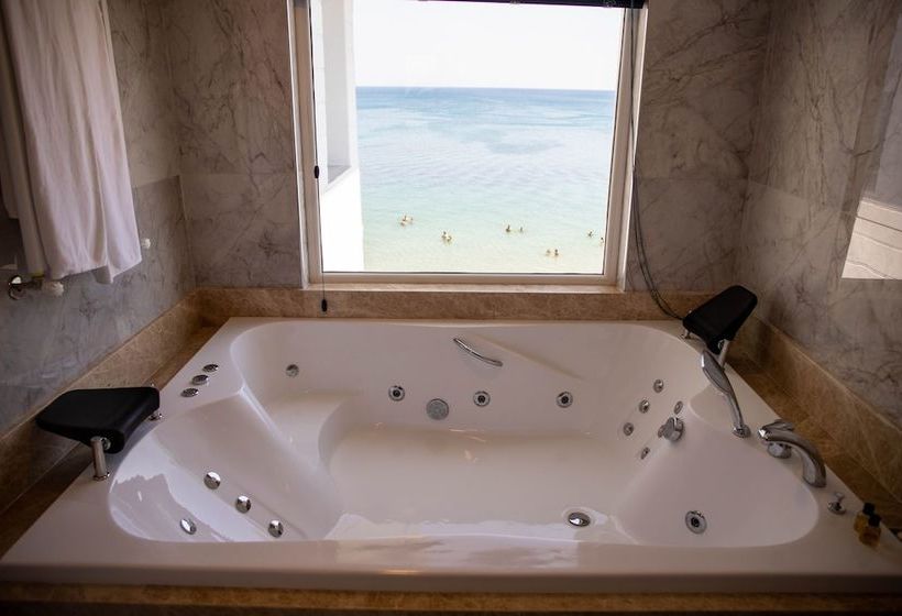 مبيت وإفطار Beyaz Ev